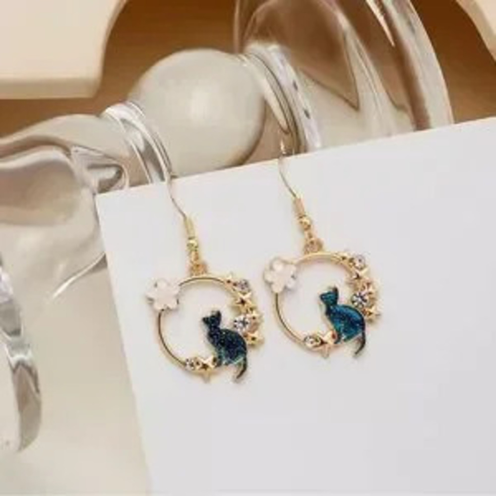 Cute Gold Dangle Cat?Kitty?Earring - Picture 4 of 4